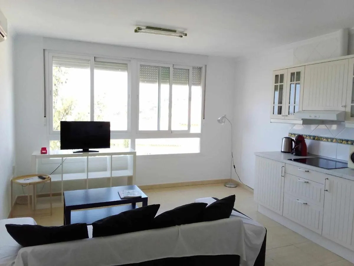 Apartamento De 1 Dormitorio En Calle Vela Benalmádena İspanya