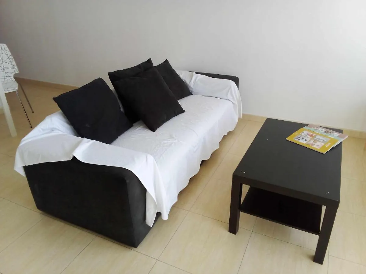 Apartamento De 1 Dormitorio En Calle Vela Benalmadena Spain