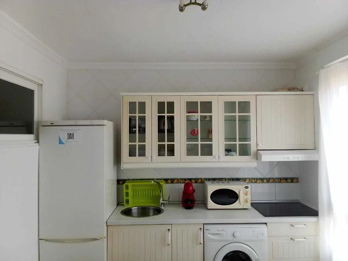 Apartamento De 1 Dormitorio En Calle Vela Benalmádena Appartement